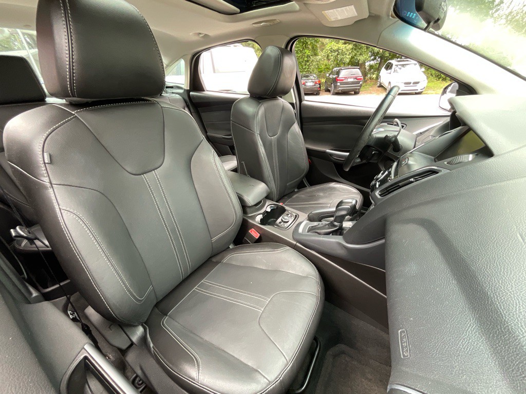 2013 Ford Focus Image 18