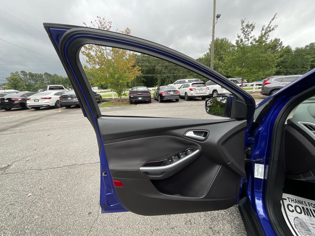 2013 Ford Focus Image 37
