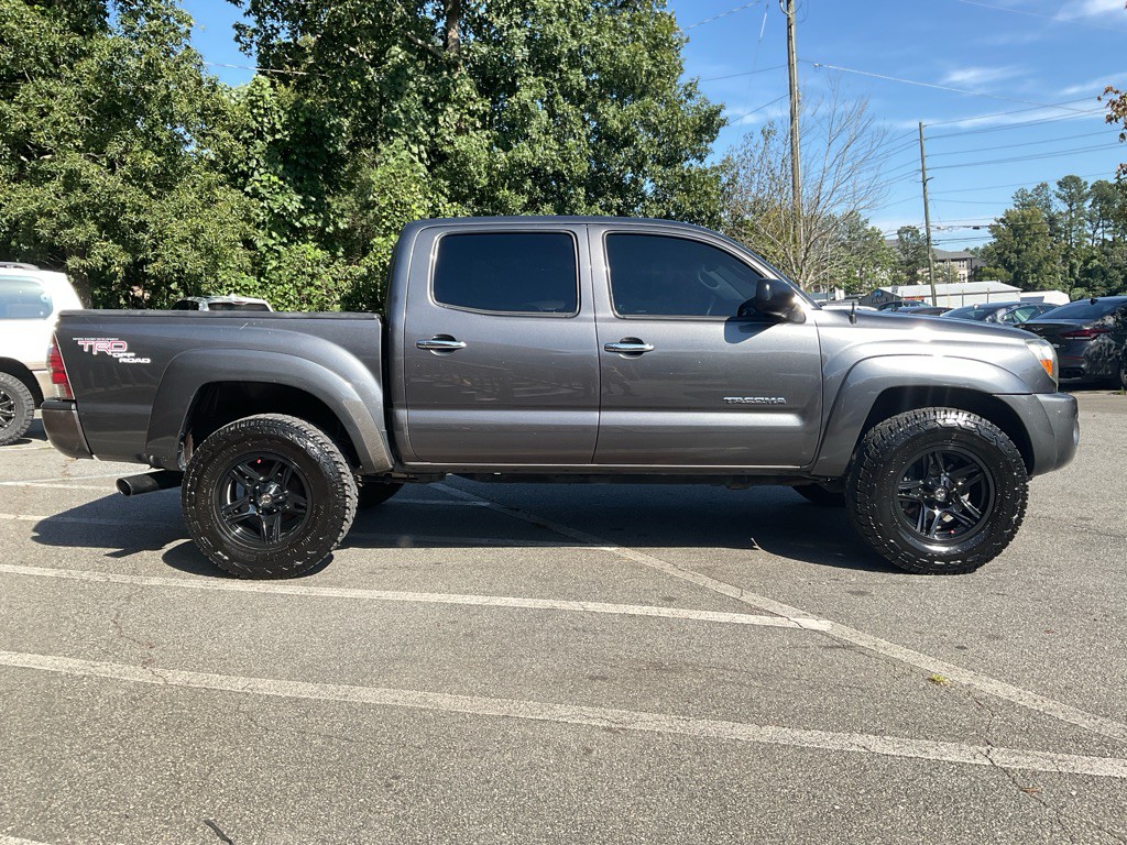 2011 Toyota Tacoma Image 4