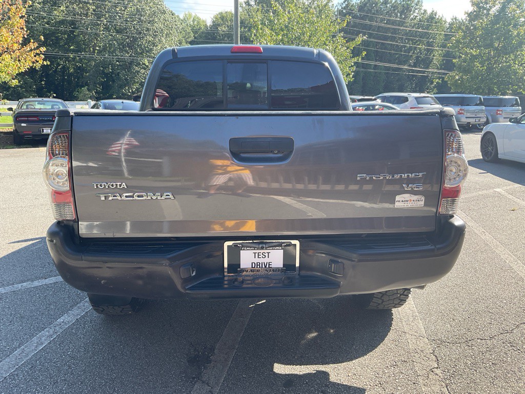 2011 Toyota Tacoma Image 6