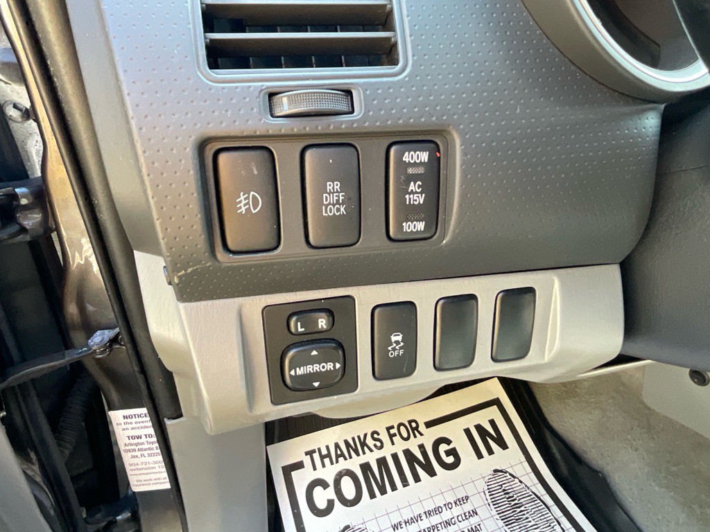 2011 Toyota Tacoma Image 40