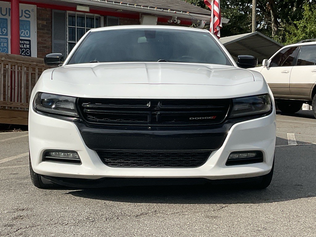 2017 Dodge Charger Image 2