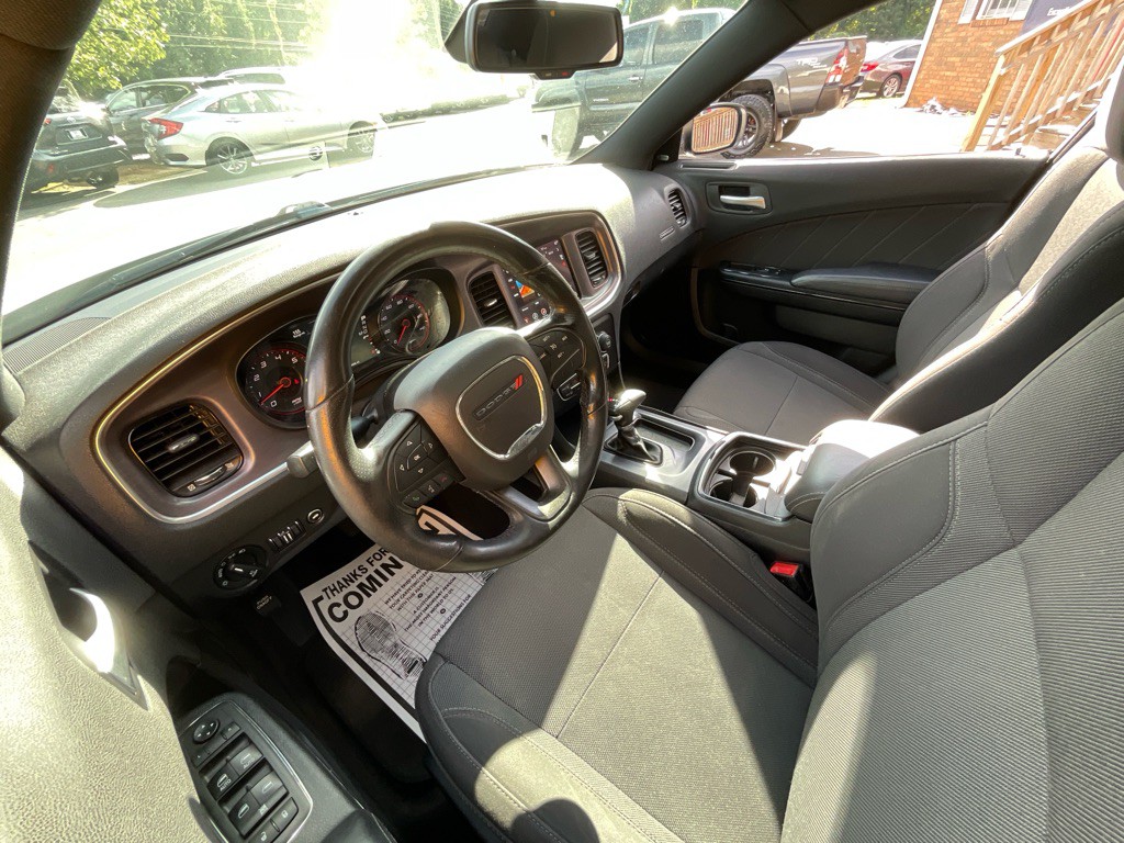 2017 Dodge Charger Image 14