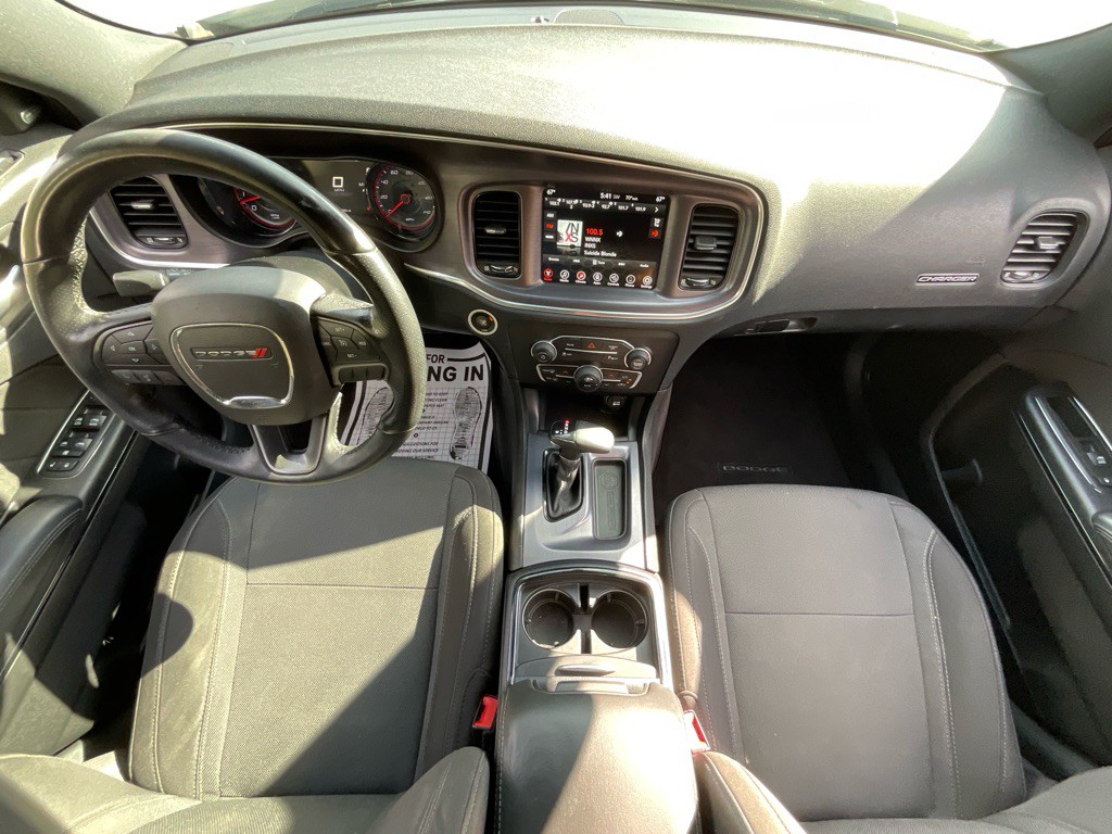 2017 Dodge Charger Image 20