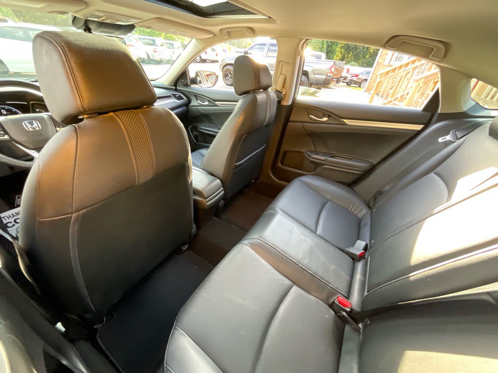 2019 Honda Civic Image 28