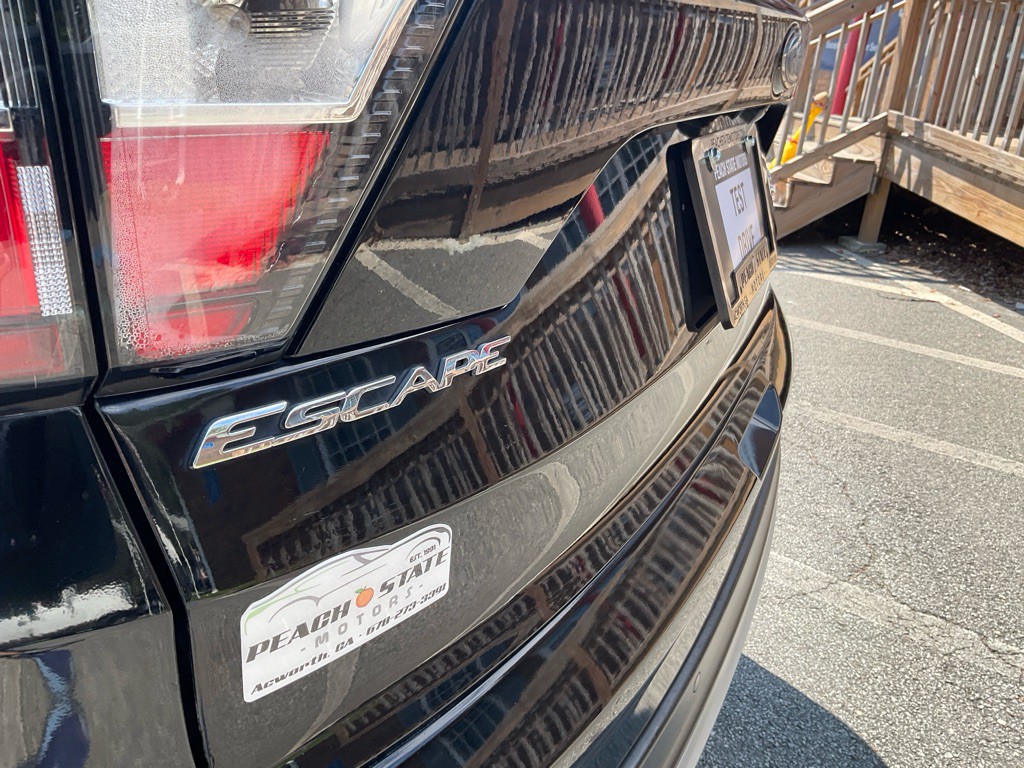 2018 Ford Escape Image 9