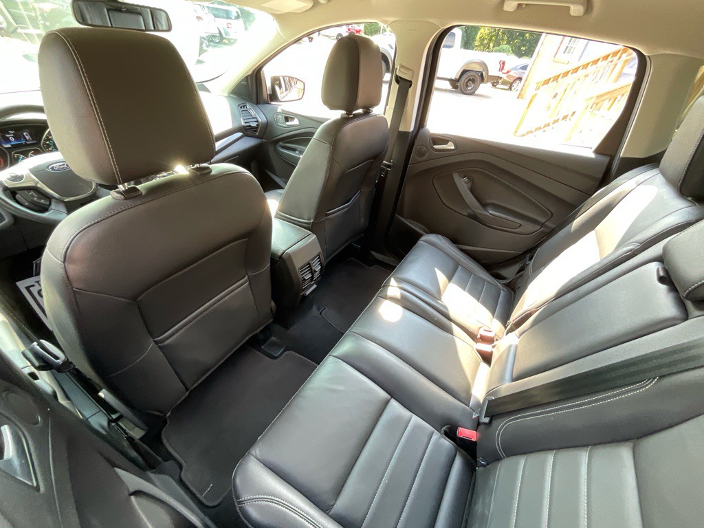 2016 Ford Escape Image 28