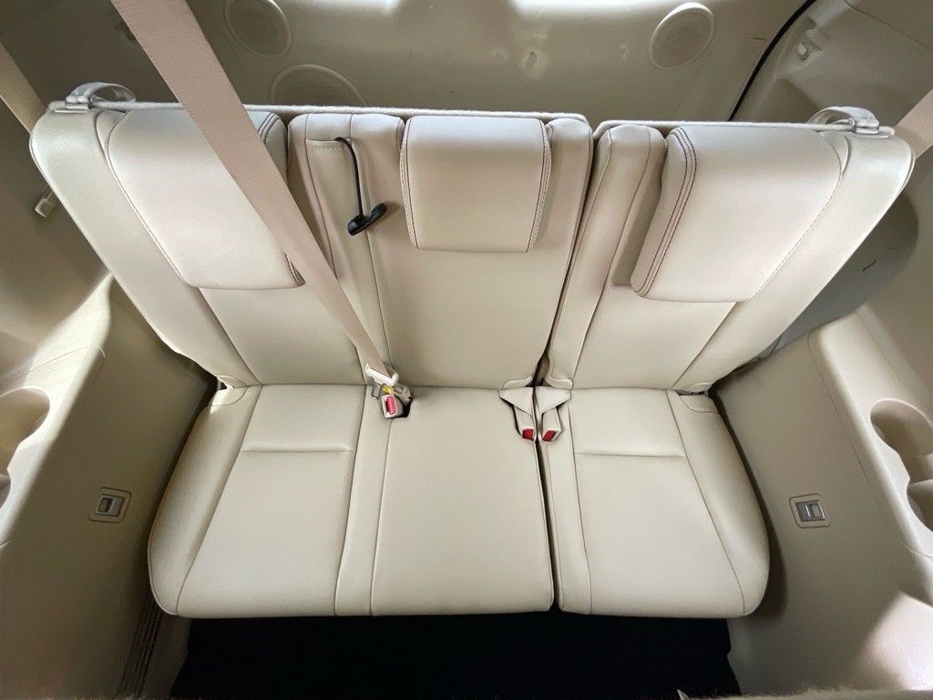 2017 Toyota Highlander Image 37