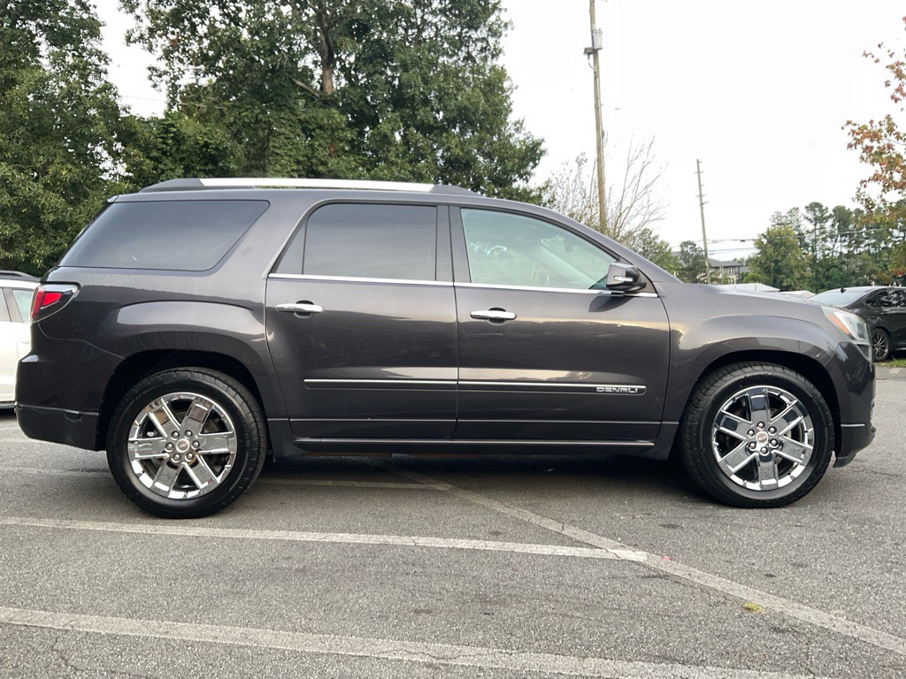 2016 GMC Acadia Image 4
