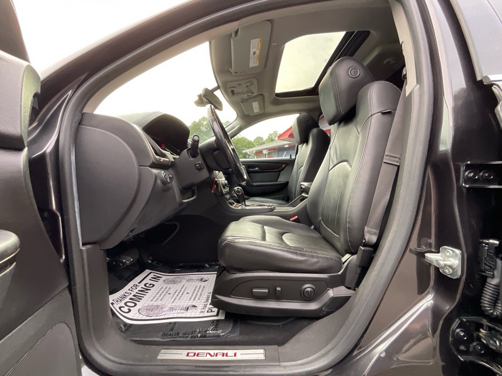 2016 GMC Acadia Image 14