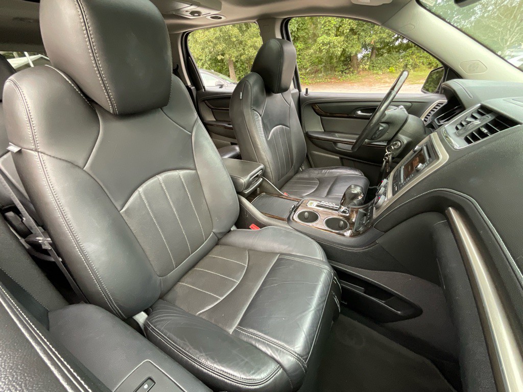 2016 GMC Acadia Image 19