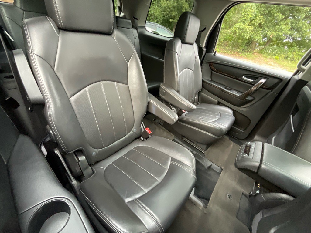 2016 GMC Acadia Image 34
