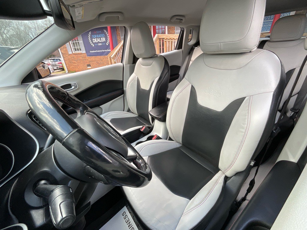2020 Jeep Compass Image 16