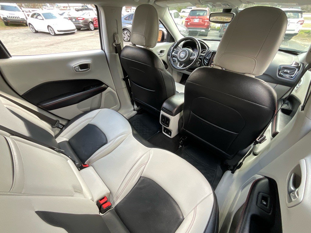 2020 Jeep Compass Image 31