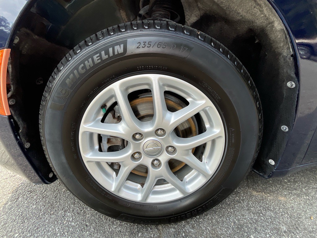 2018 Chrysler Pacifica Image 11