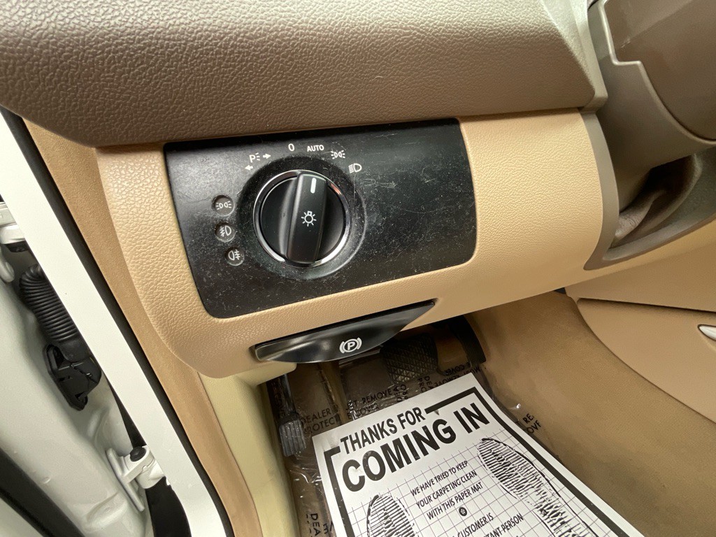 2010 Mercedes-Benz M-Class Image 44