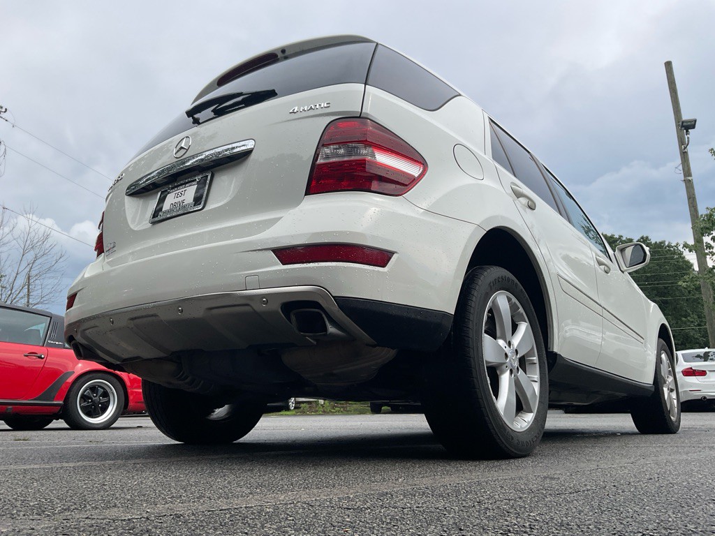 2010 Mercedes-Benz M-Class Image 47
