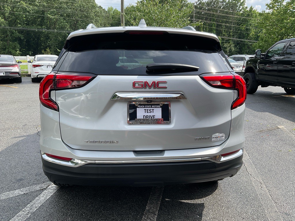 2020 GMC Terrain Image 6