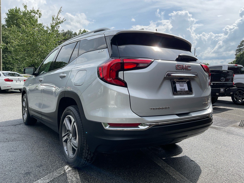 2020 GMC Terrain Image 7