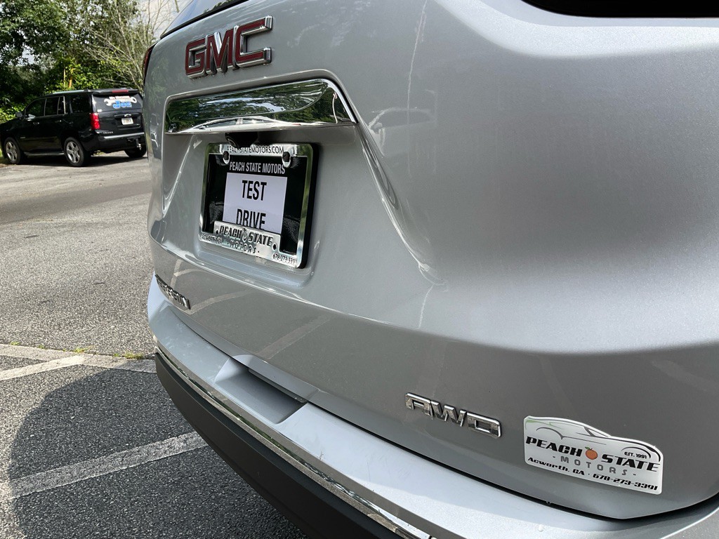 2020 GMC Terrain Image 10