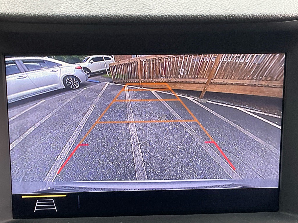 2020 GMC Terrain Image 25