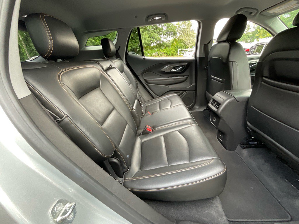 2020 GMC Terrain Image 31