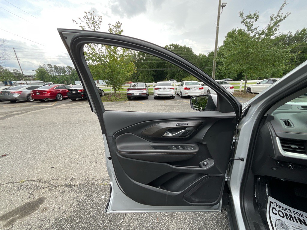 2020 GMC Terrain Image 41