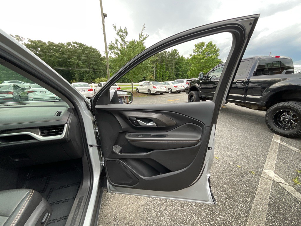 2020 GMC Terrain Image 45