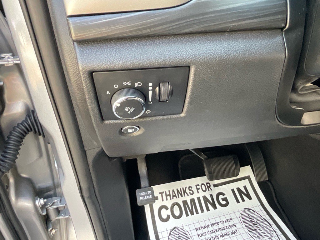 2019 Jeep Grand Cherokee Image 41