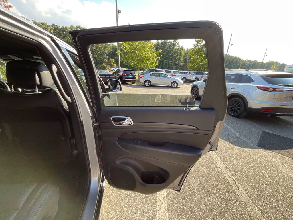 2019 Jeep Grand Cherokee Image 44