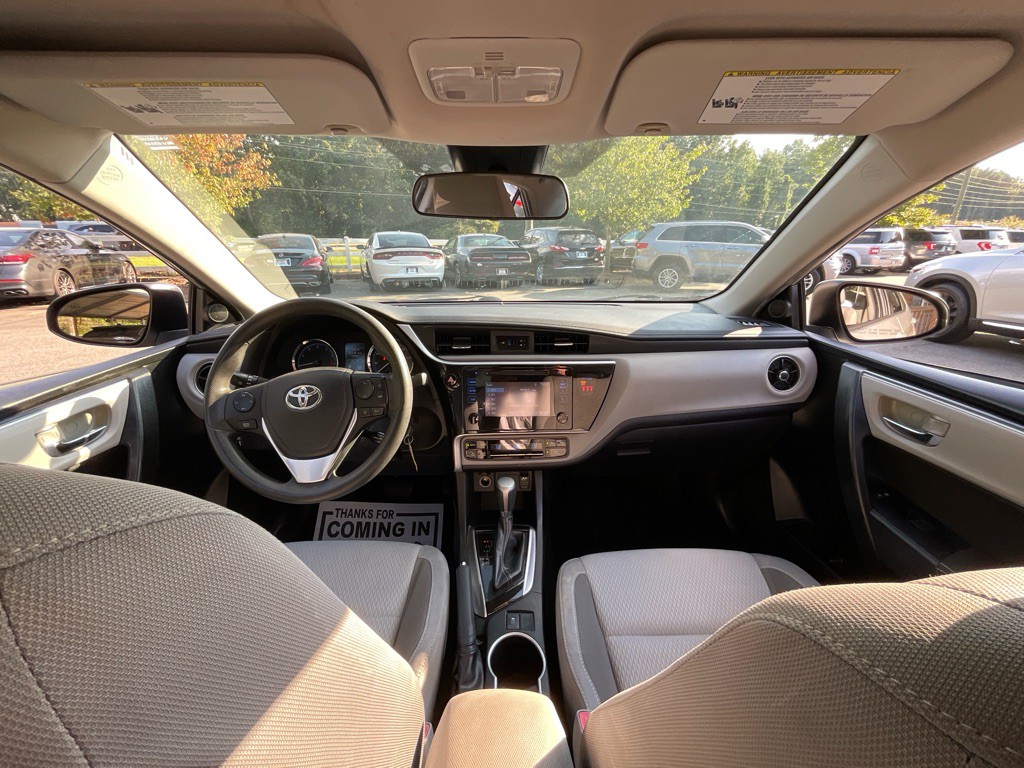 2019 Toyota Corolla Image 20