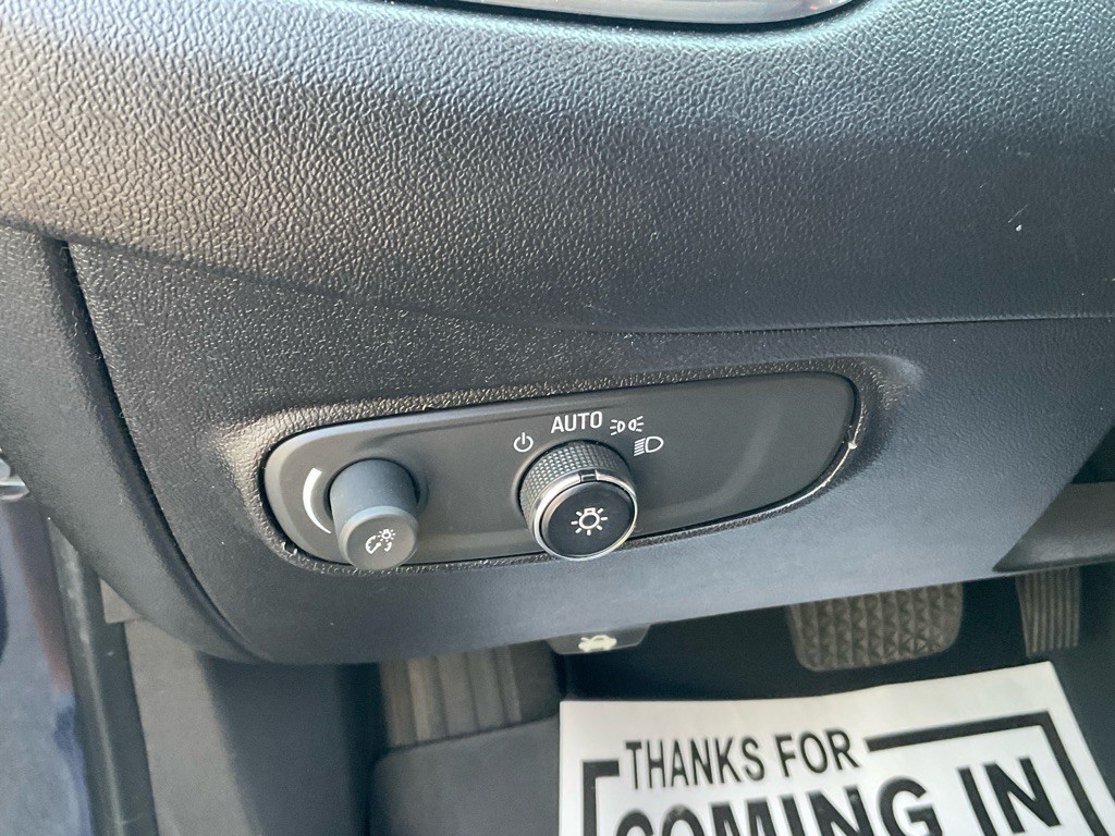 2018 Chevrolet Equinox Image 39