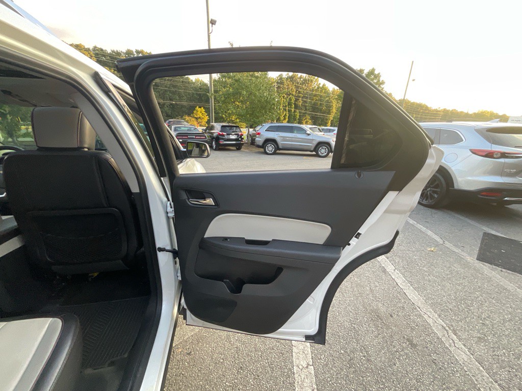 2016 Chevrolet Equinox Image 45