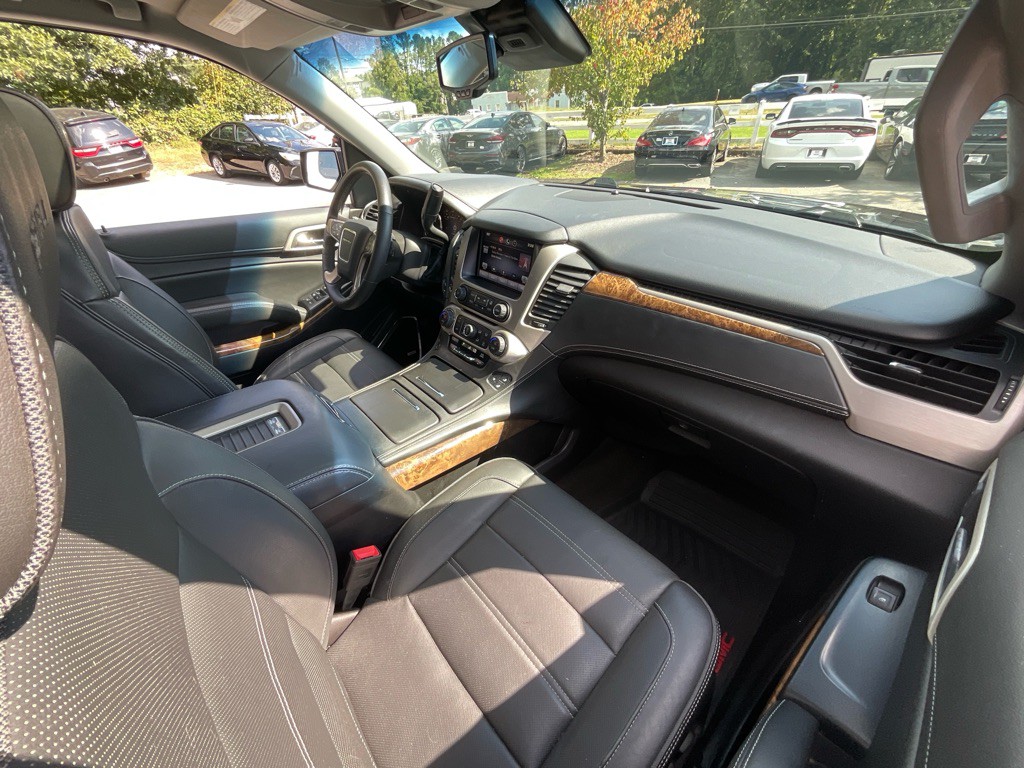 2015 GMC Yukon Image 18