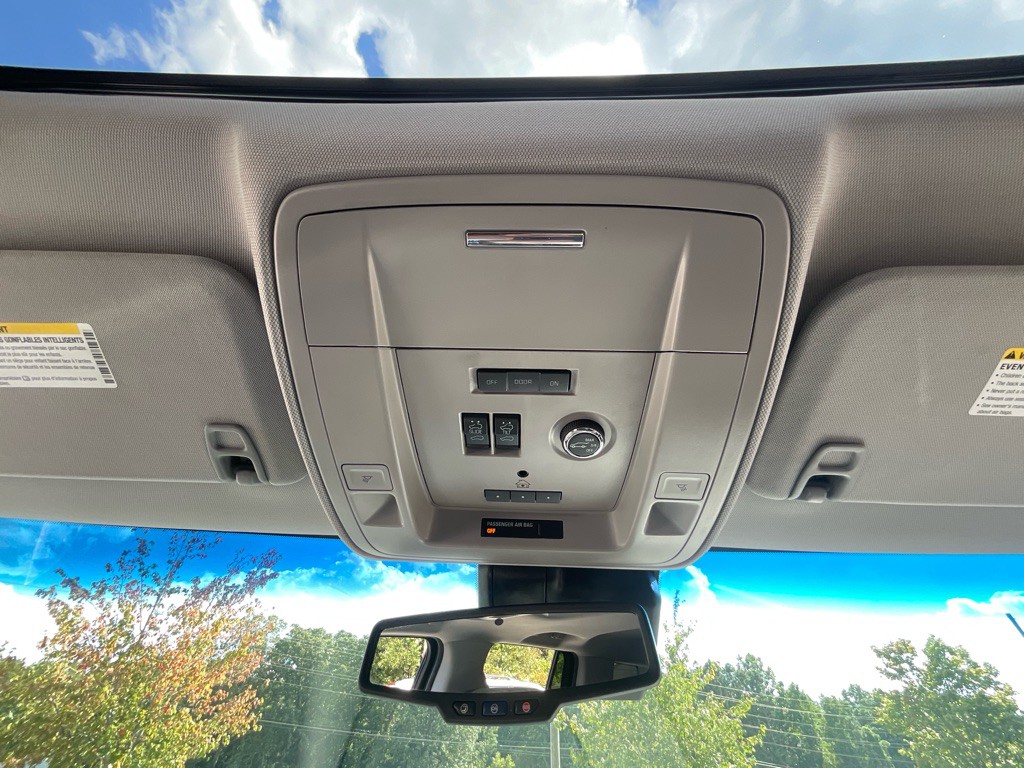 2015 GMC Yukon Image 26