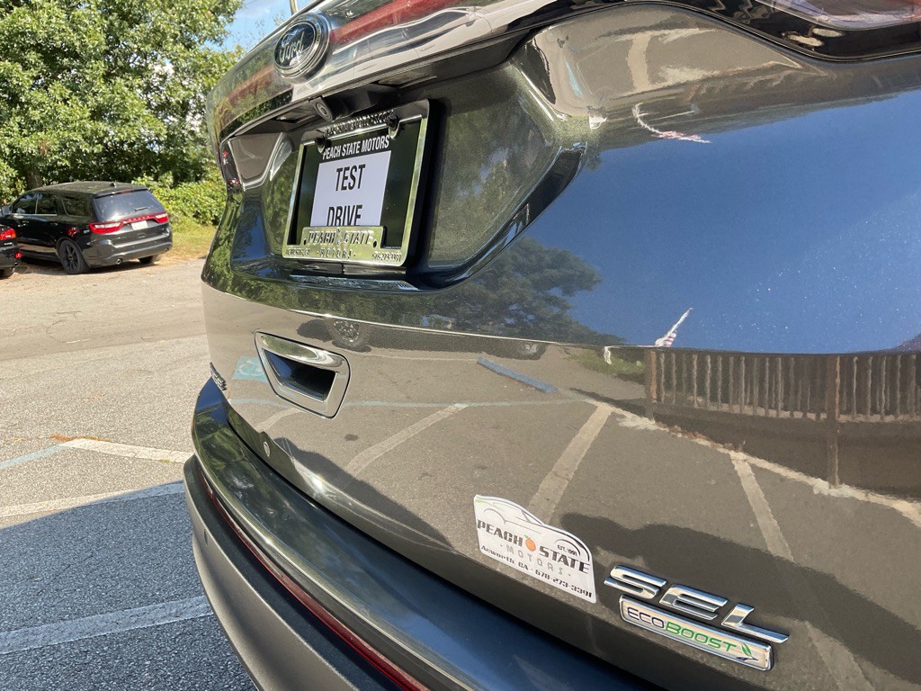 2018 Ford Edge Image 10