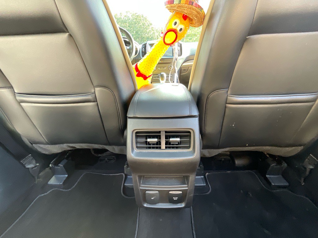 2018 Ford Edge Image 36