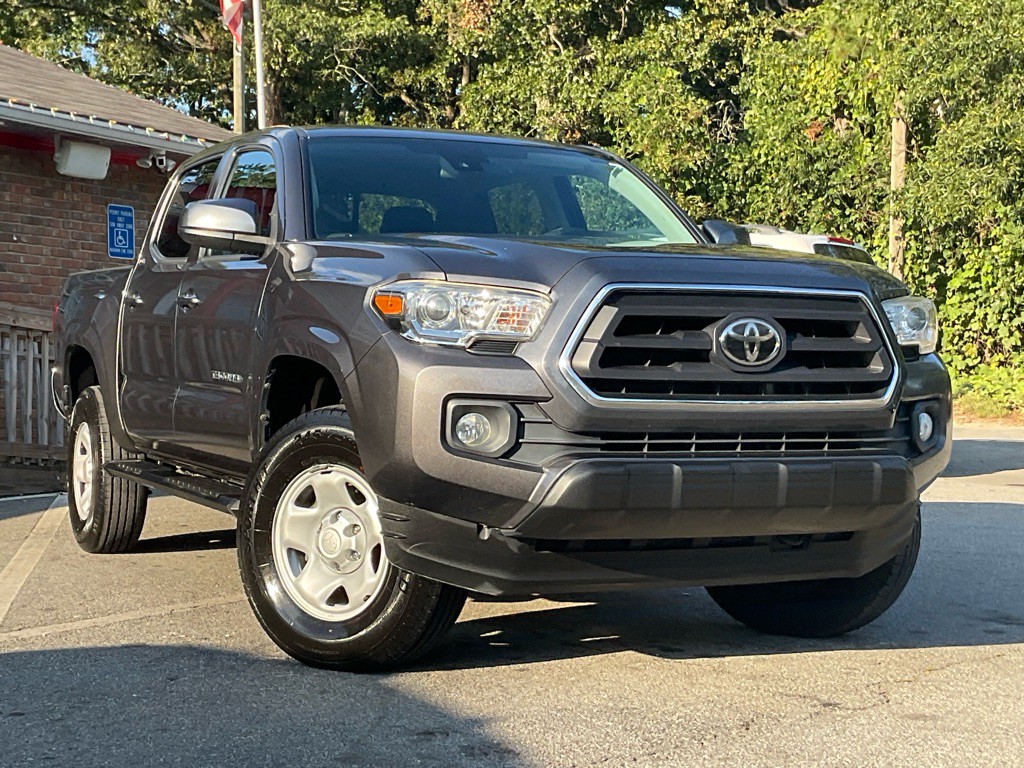 2020 Toyota Tacoma Image 3