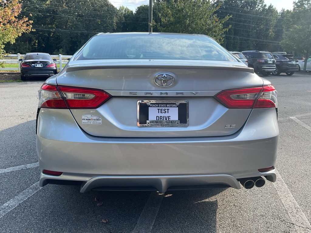 2018 Toyota Camry Image 6