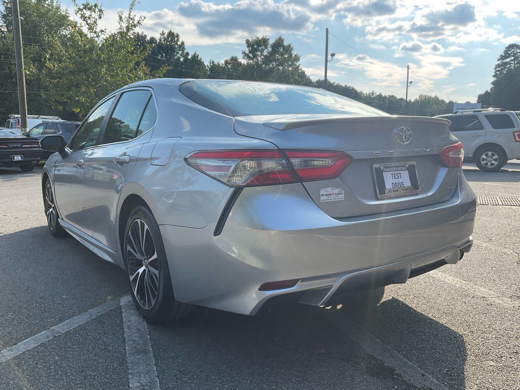 2018 Toyota Camry Image 7