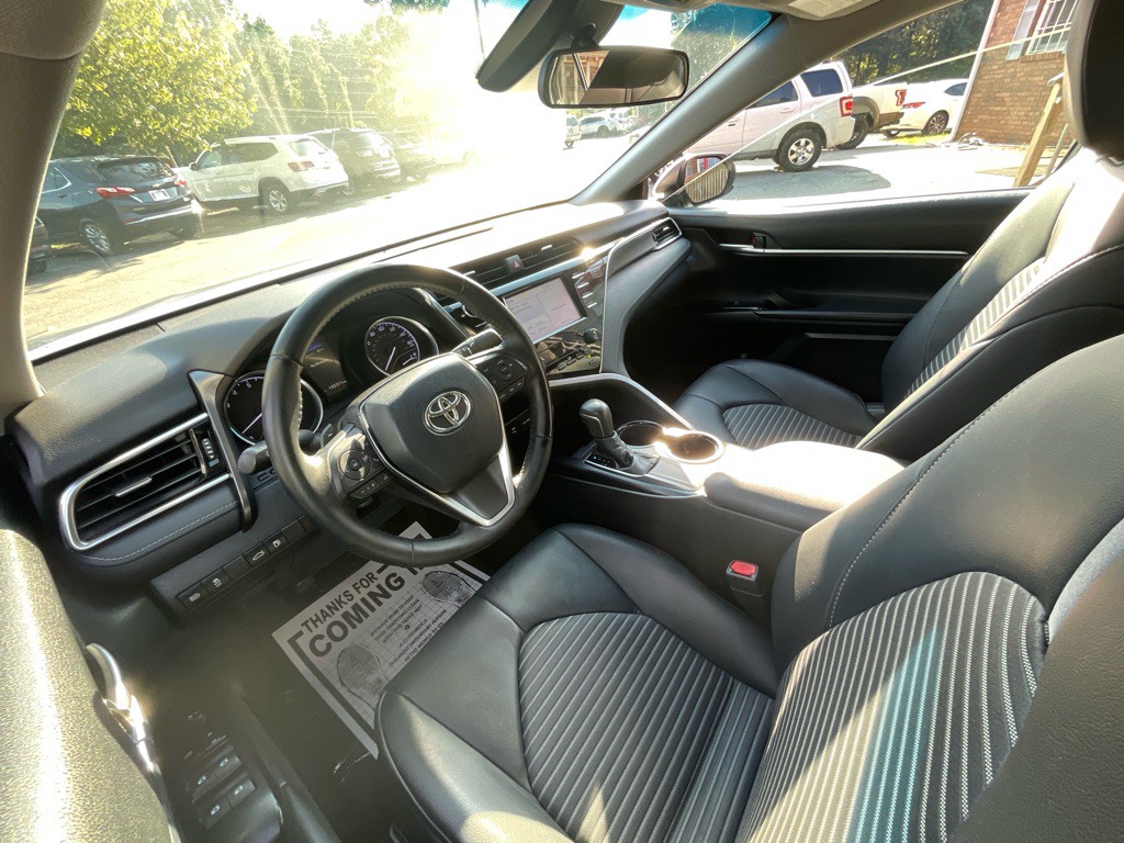 2018 Toyota Camry Image 14
