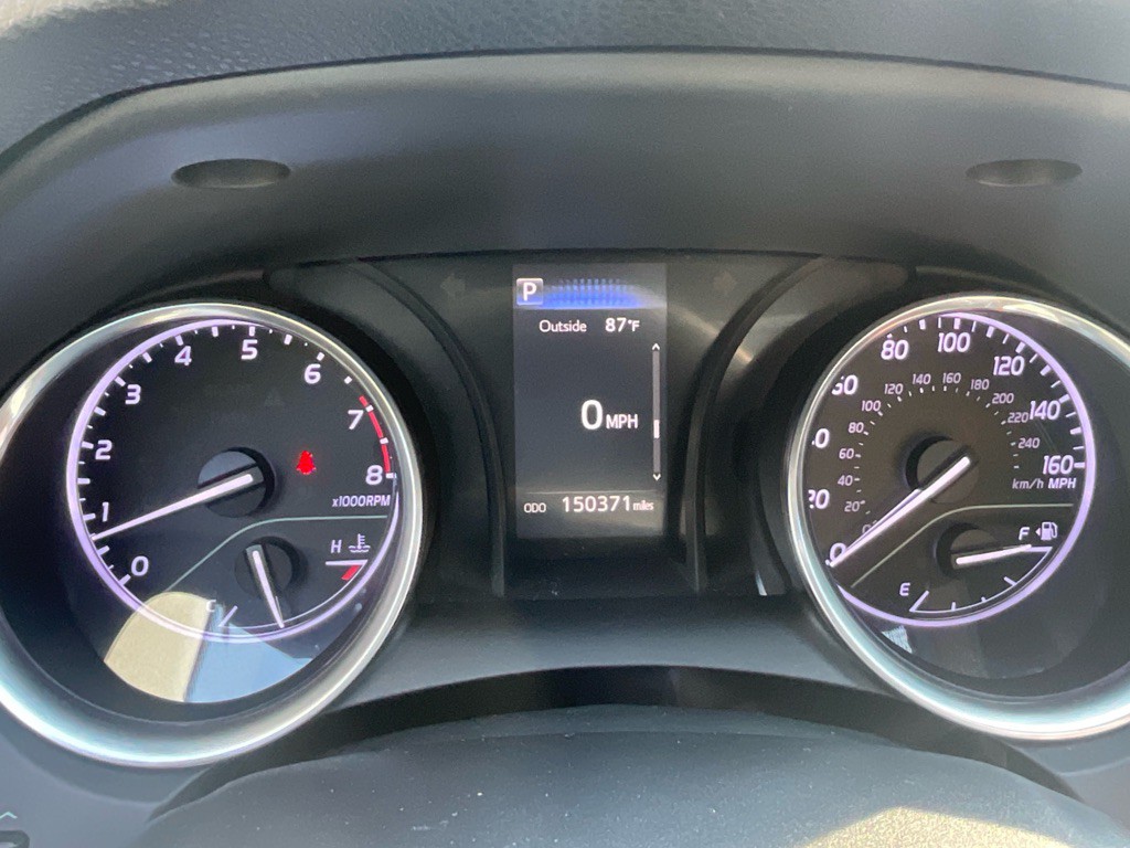 2018 Toyota Camry Image 24
