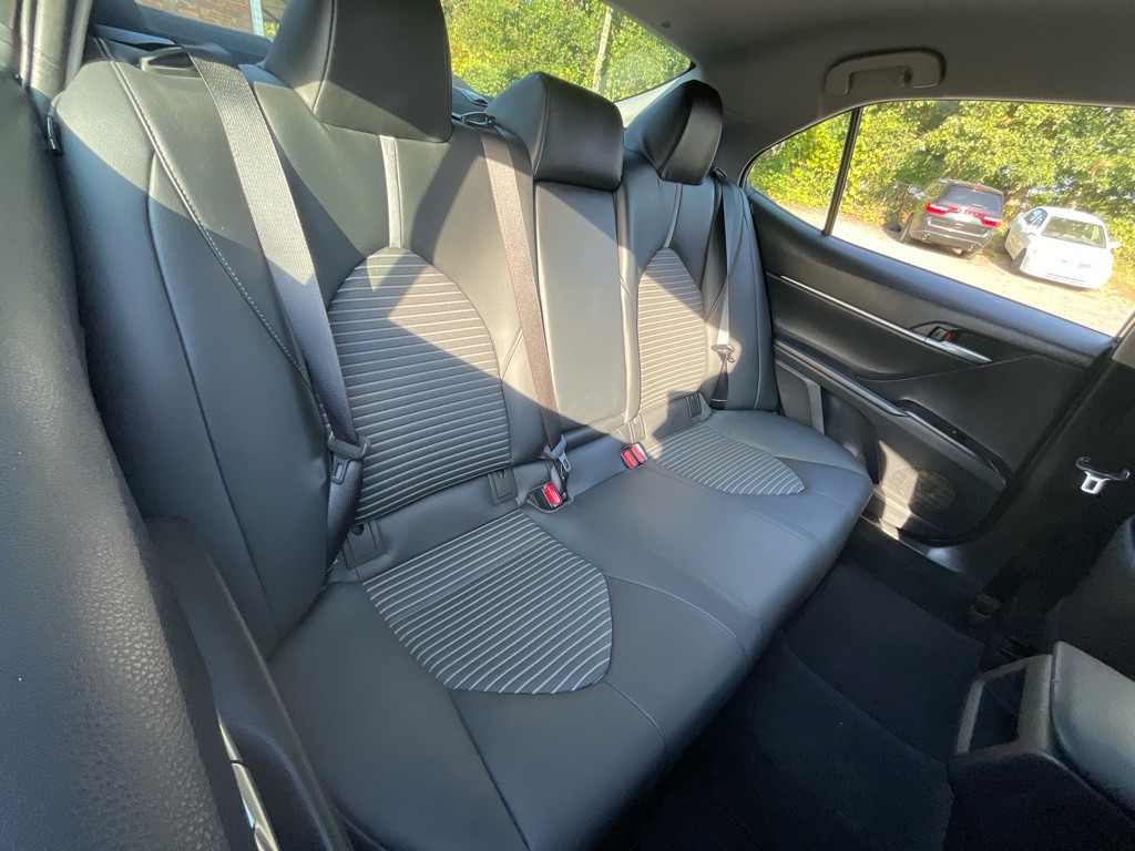2018 Toyota Camry Image 31