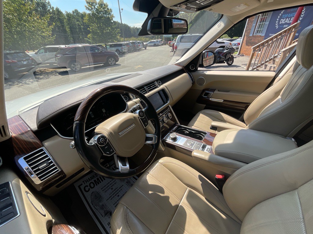 2016 Land Rover Range Rover Image 15
