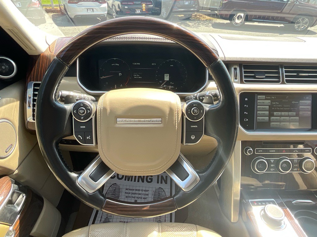 2016 Land Rover Range Rover Image 23