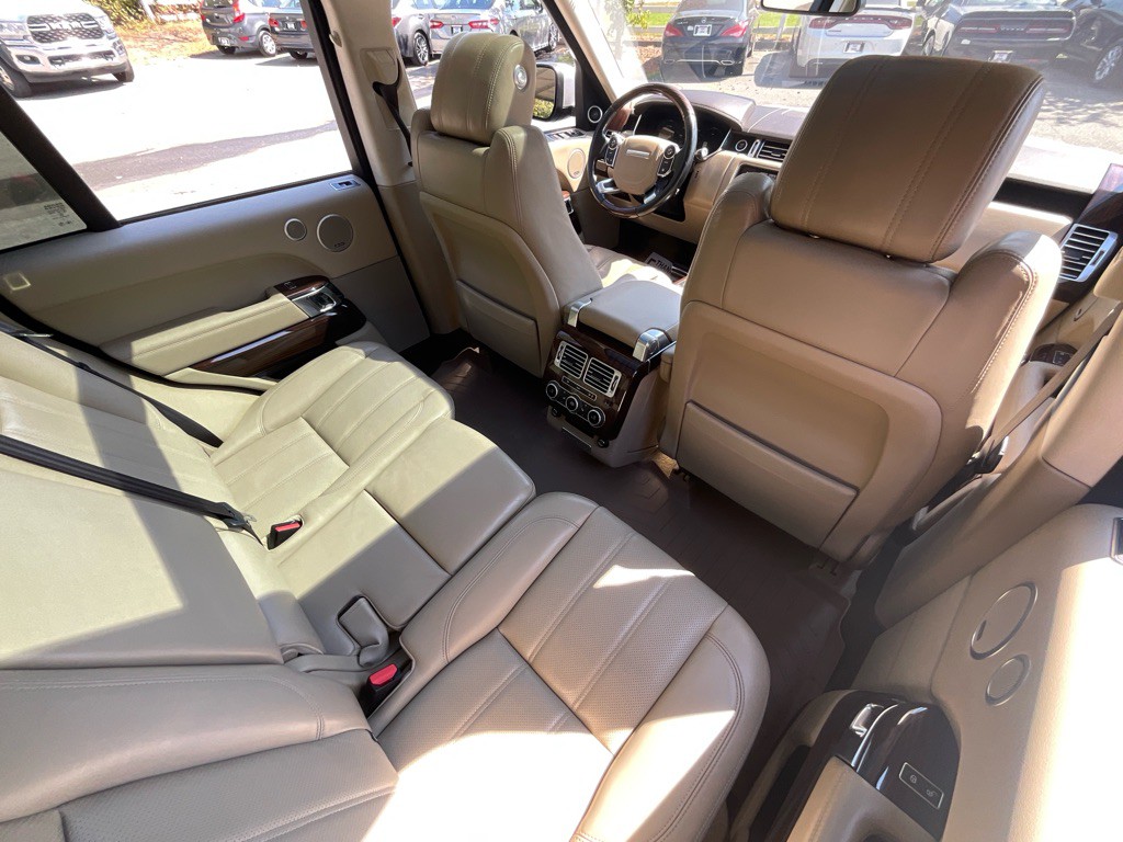 2016 Land Rover Range Rover Image 33