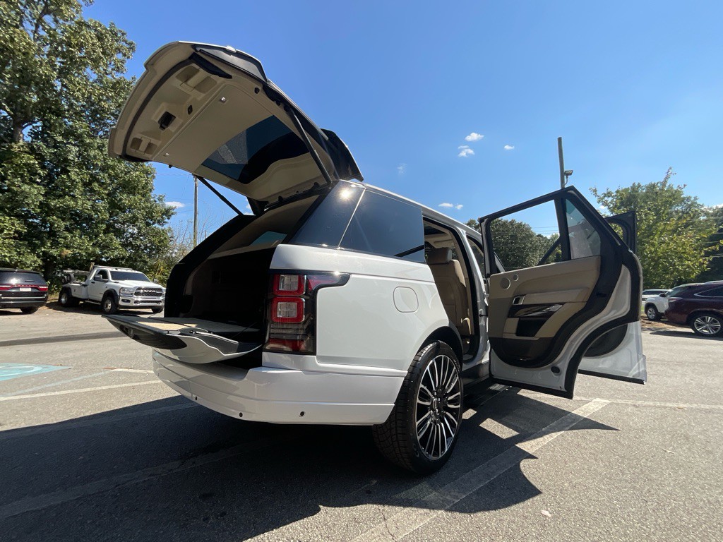 2016 Land Rover Range Rover Image 37