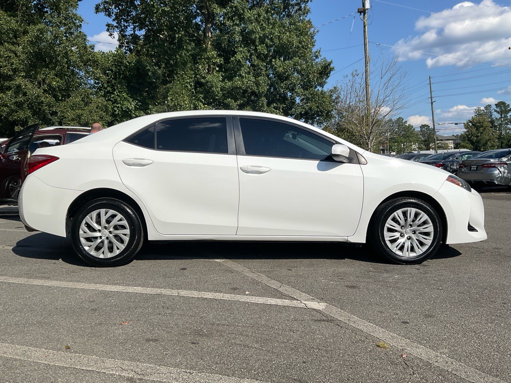 2018 Toyota Corolla Image 4