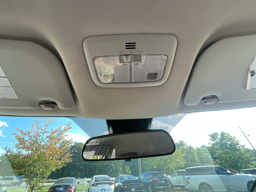2018 Toyota Corolla Image 26