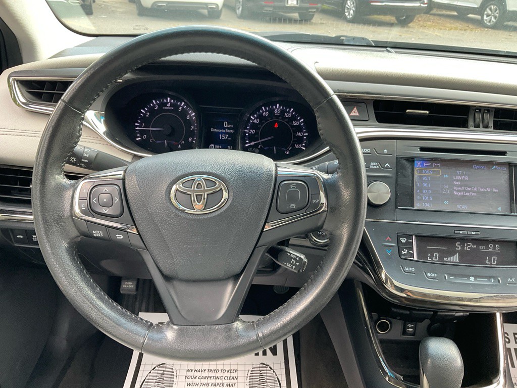 2013 Toyota Avalon Image 23